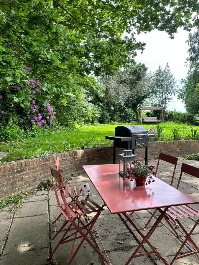 Peaceful Cottage With Private Garden Hailsham Esterno foto